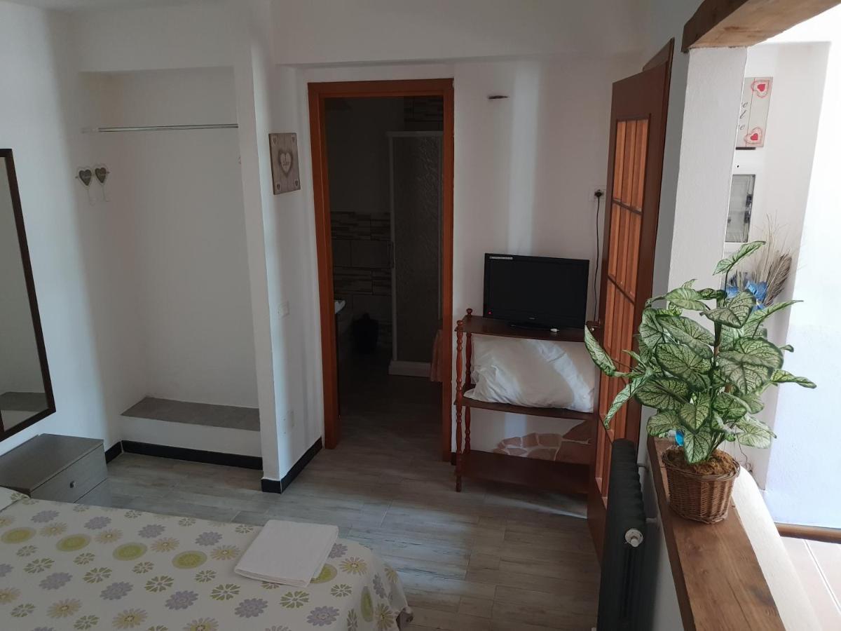 Casa Vacanze L'Agrifoglio Bed & Breakfast Magliolo Luaran gambar