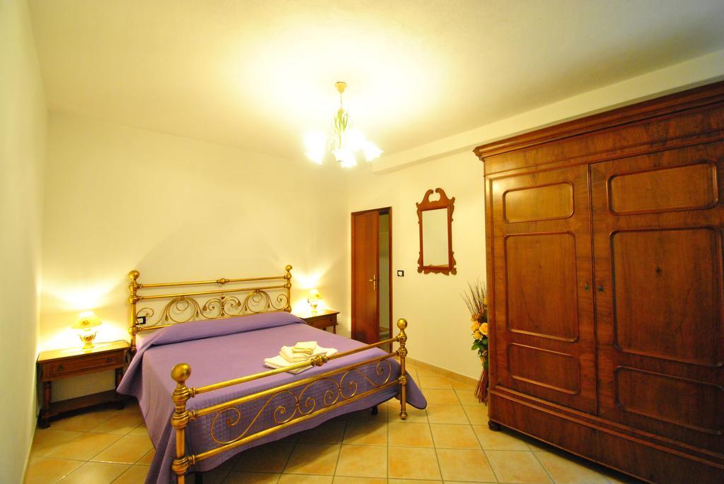 Casa Vacanze L'Agrifoglio Bed & Breakfast Magliolo Bilik gambar
