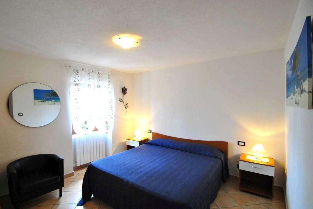 Casa Vacanze L'Agrifoglio Bed & Breakfast Magliolo Luaran gambar