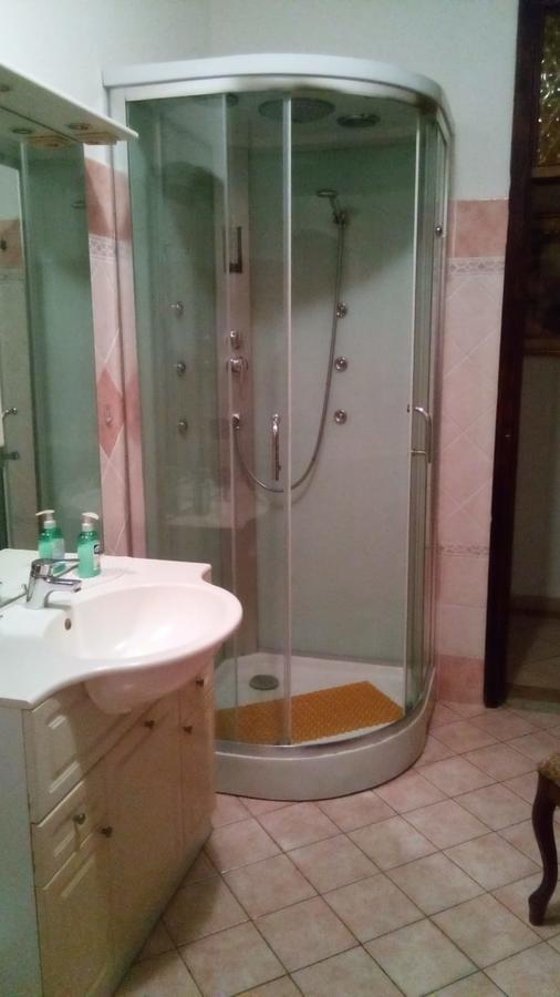 Casa Vacanze L'Agrifoglio Bed & Breakfast Magliolo Luaran gambar